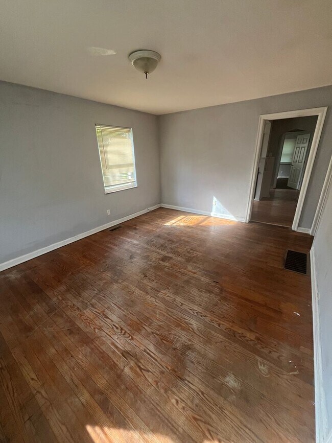 Building Photo - 3065 Bracken Woods Ln