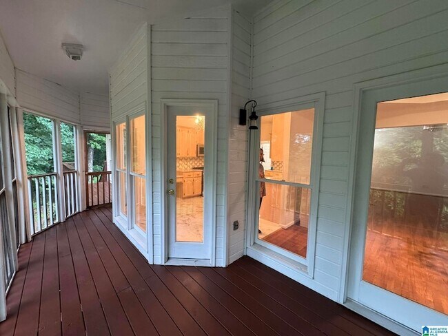 Building Photo - 2512 Christie Cir
