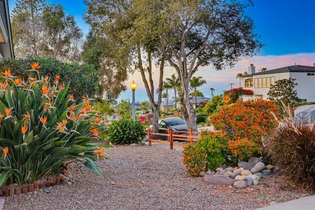 Building Photo - 3 Bedroom Home with Ocean Views in Point Loma