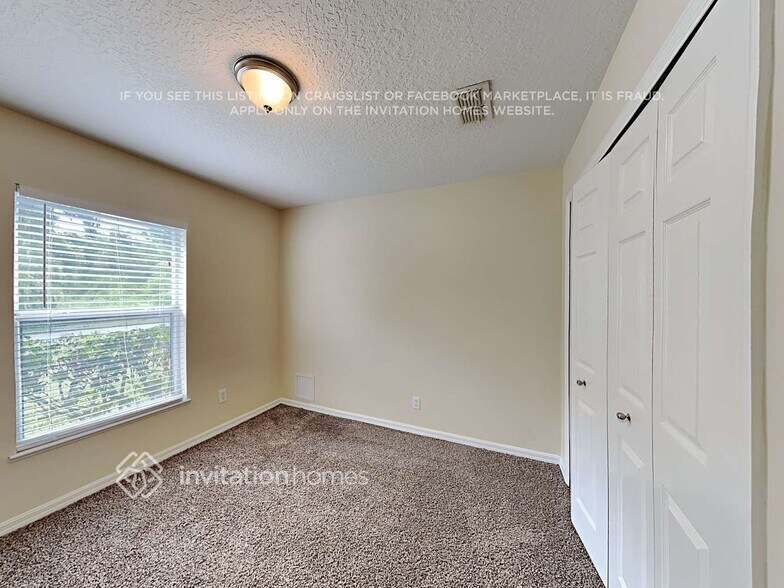 Building Photo - 867 Douglass Ave