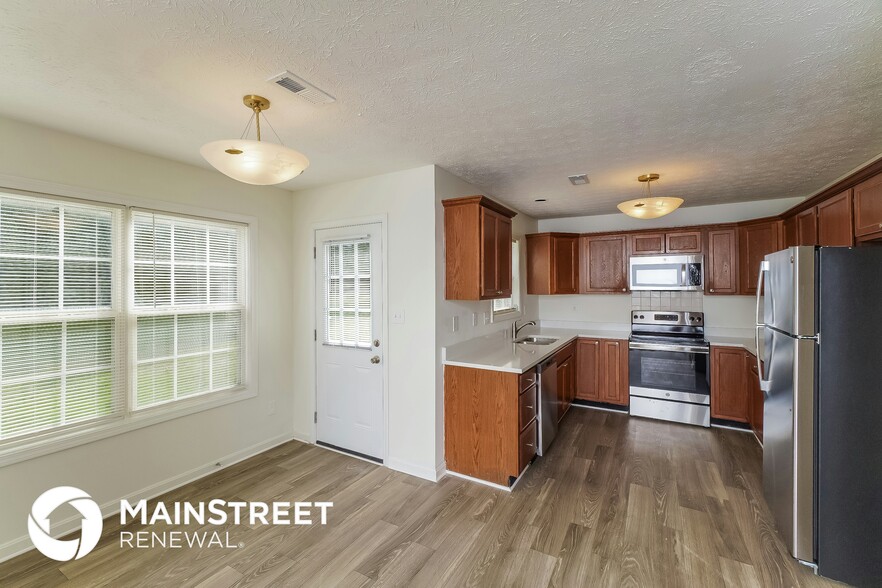 Building Photo - 9710 Collier Ln