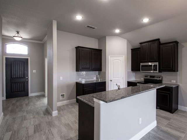 Building Photo - 426 Jasmine Dr