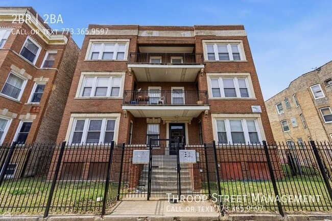 Building Photo - 6132 S Vernon Ave