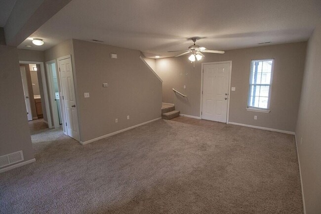 Building Photo - 4007 Snowy Owl Dr