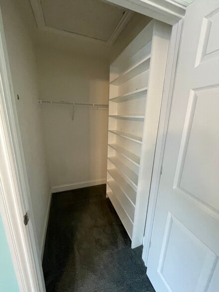Building Photo - 62 Branning St