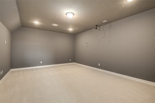 Building Photo - 26510 Crimson Bluff Ln