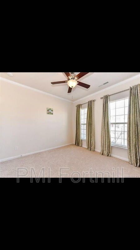 Building Photo - 3901 Kestrel Ln