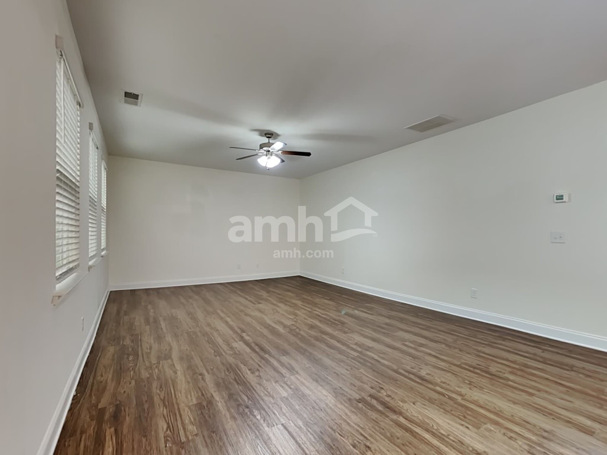 Building Photo - 103 Kirk Dr