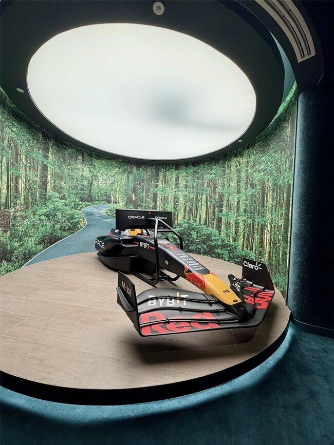 Building Photo - 77 SE 5th St