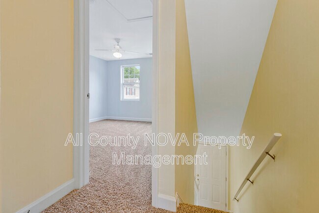 Building Photo - 2511 Kent Town Pl