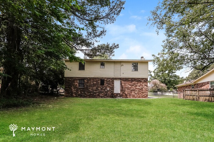 Building Photo - 3476 Postell Dr