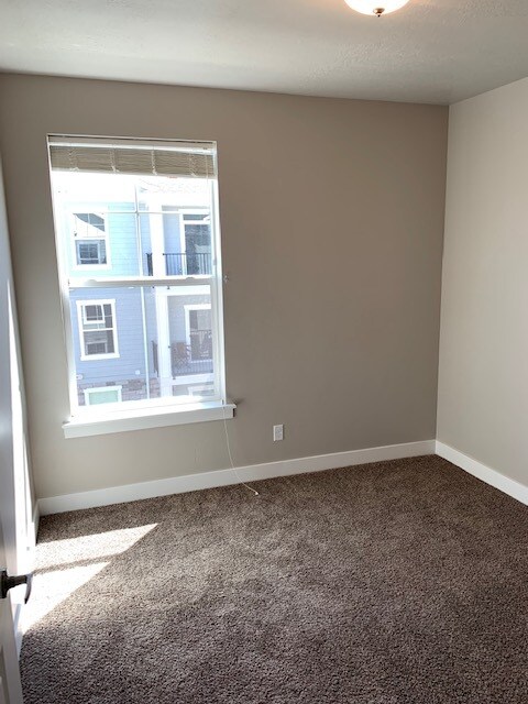 Building Photo - 1128 S 820 E