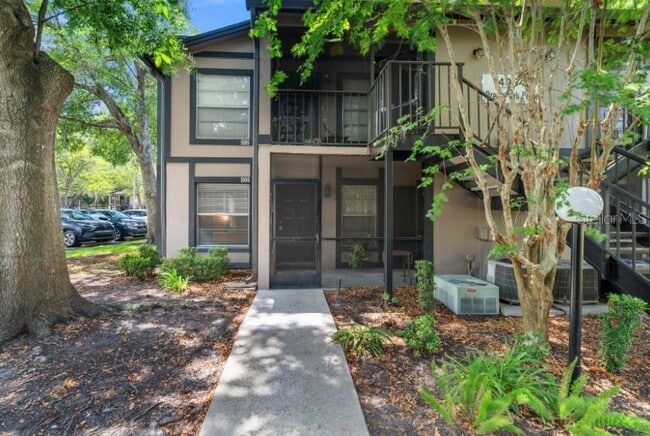 Primary Photo - 4004 Dream Oak Pl