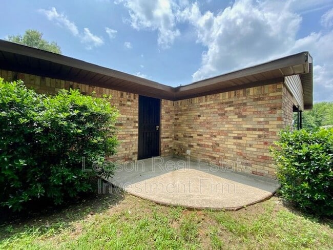 Building Photo - 134 S Greenbrook Loop