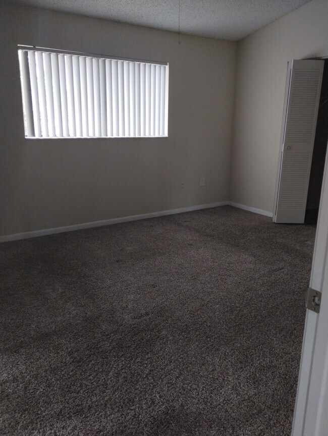 Building Photo - Cozy 1bed/1bath