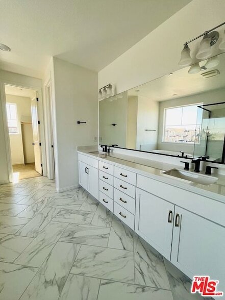 Building Photo - 1605 Plumas Dr