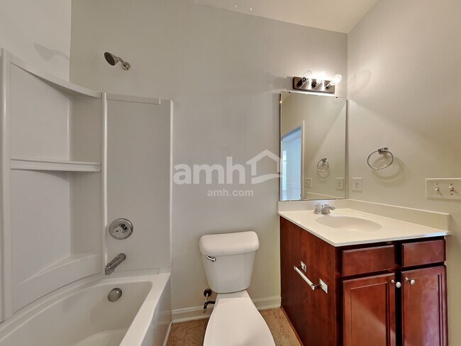 Building Photo - 8112 Hovingham Way