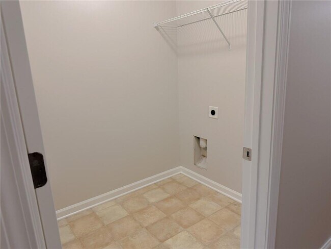 Building Photo - 786 Garbrooke Dr