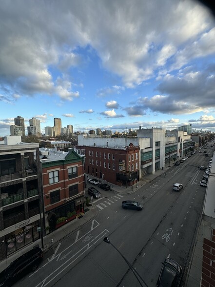 Building Photo - 2700 N Halsted St