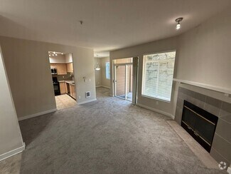 Building Photo - Beautiful Bottom Floor 2bd 1bath Condo For...