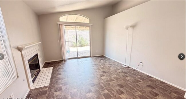 Building Photo - 7220 Paradise Bay Dr