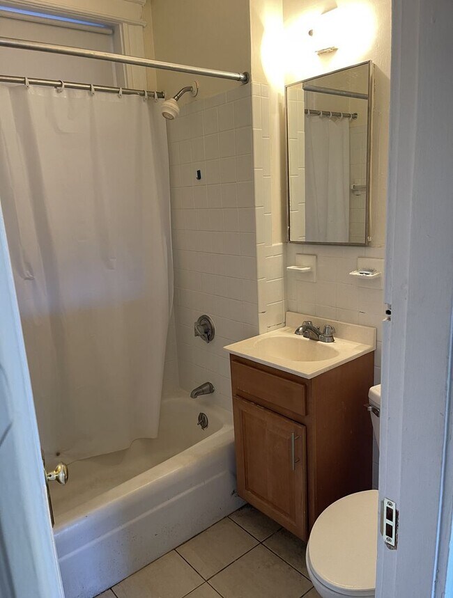 Building Photo - Studio @ Packard's Corner Allston NOV-2025 free rent