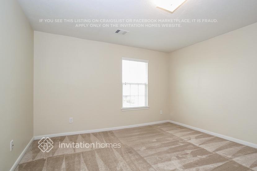 Building Photo - 19151 Sandelford Dr