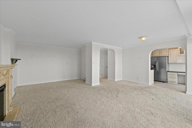 Building Photo - 501 Slaters Ln