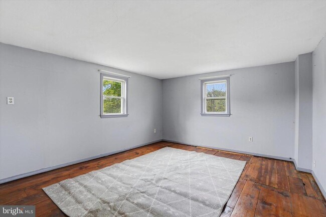 Building Photo - 847 Faust Rd