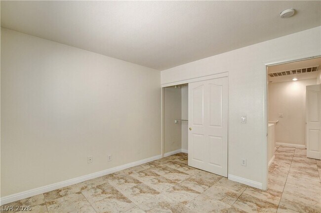 Building Photo - 4208 Perfect Drift St
