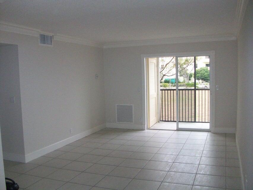 Building Photo - 1527 S Flagler Dr