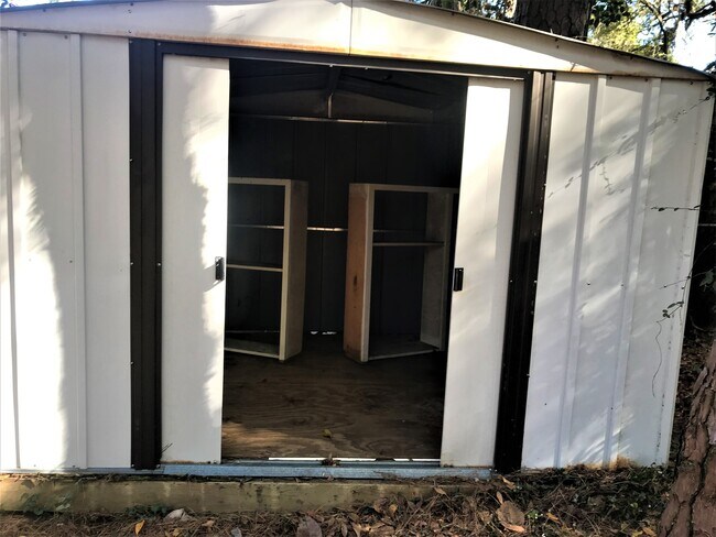 storage shed - 1803 Salmon Dr