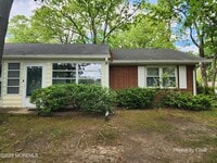 Building Photo - 82F Dorchester Dr
