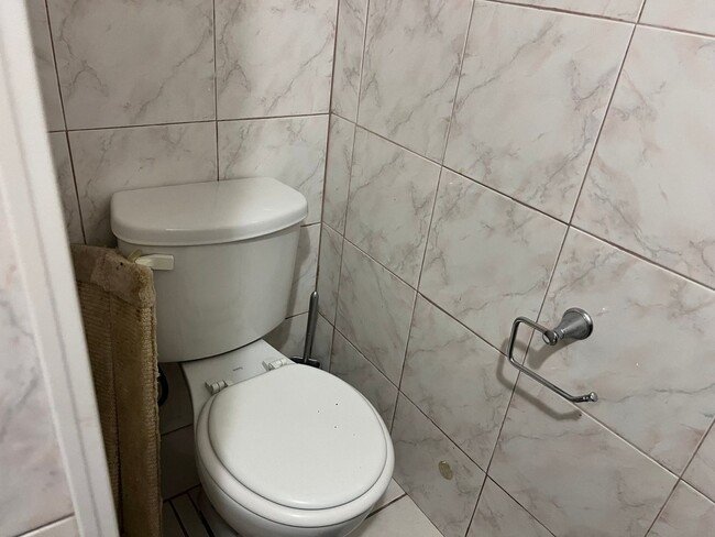 Building Photo - 33244 Churchill St