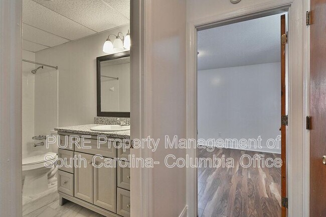 Building Photo - 1304 Suber St