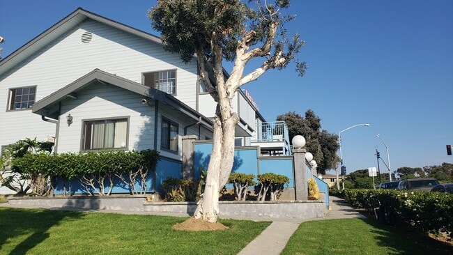 Primary Photo - Benton Apartments