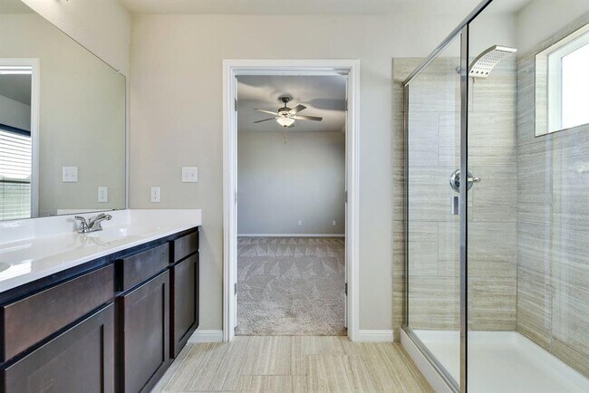 Building Photo - 5952 Agostino Dr