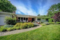 Building Photo - 117 Elm Ln