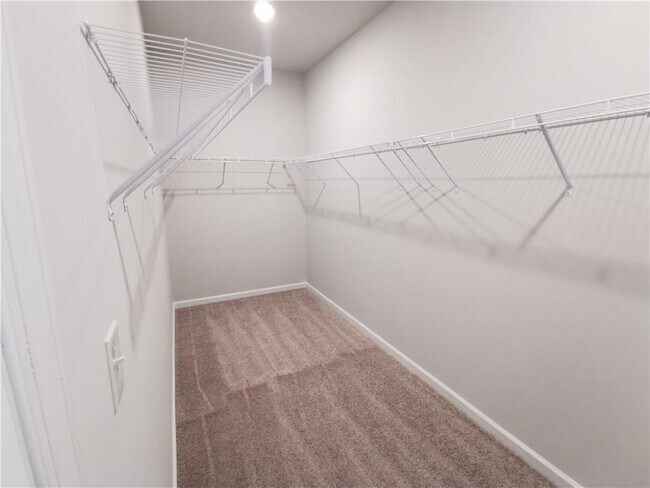 Building Photo - 154 Green Love Ln