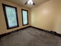 Building Photo - 2439 Dr. William Finlayson St