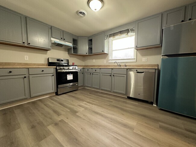 Building Photo - 3543 William St