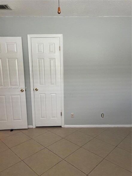 Building Photo - 6805 NW 75th St