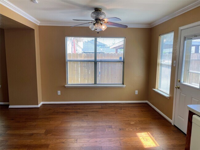 Building Photo - 15303 Kellerwood Dr