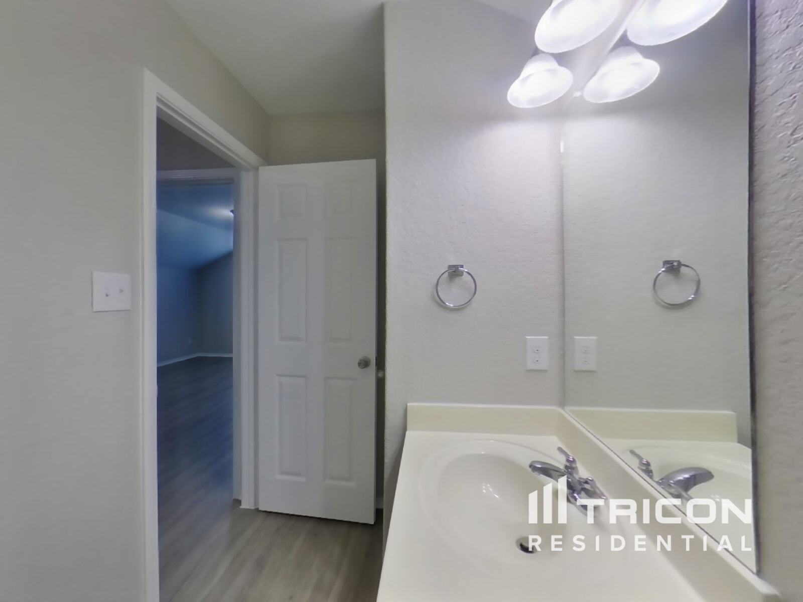 Building Photo - 6258 Ozona Mill