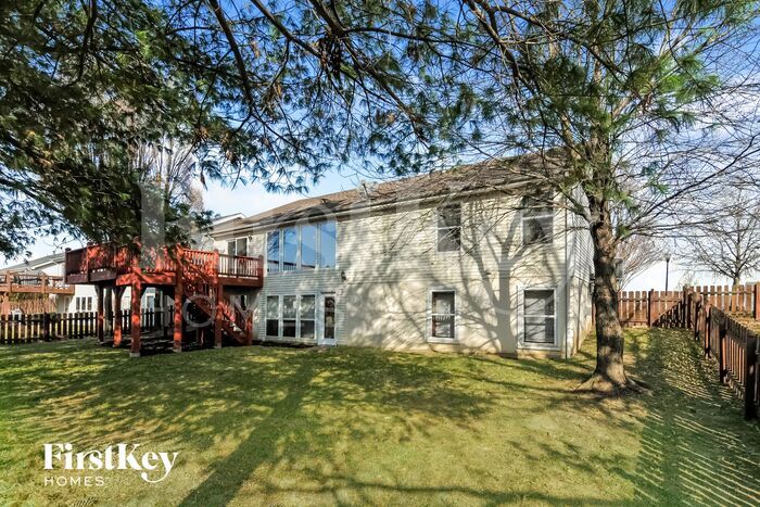 Building Photo - 212 Royallmanor Ln