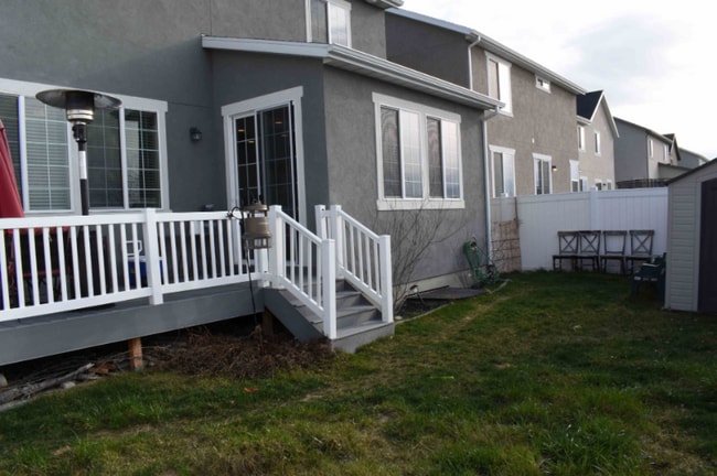 Building Photo - 1044 W Osprey Dr