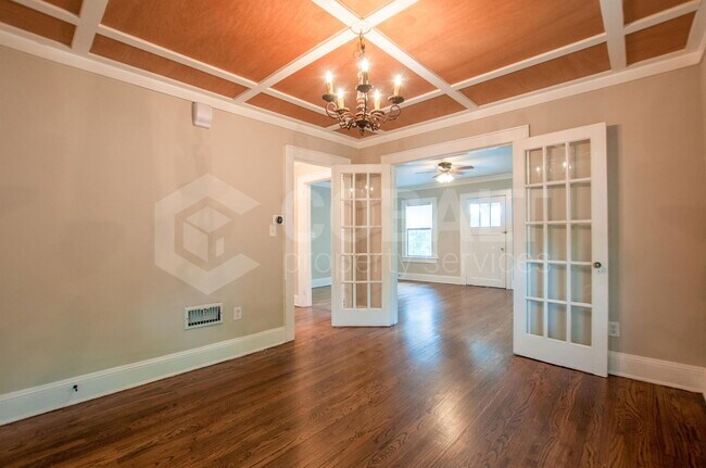 Building Photo - 499 Winton Terrace NE