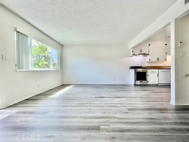 Building Photo - 7722 Cypress Dr