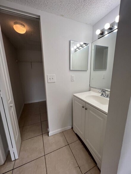 Building Photo - 2451 NW 56th Ave