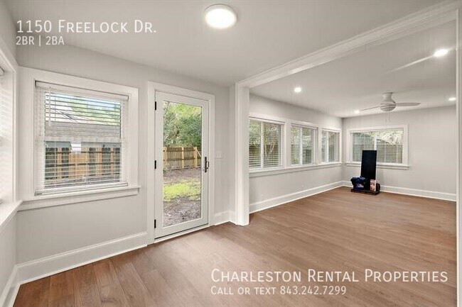 Building Photo - 1150 Freelock Dr